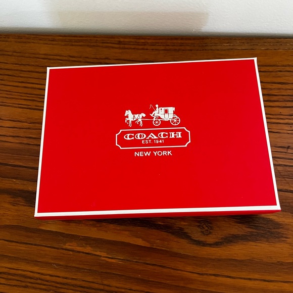 Vintage gold Coach wristlet - Picture 2 of 4